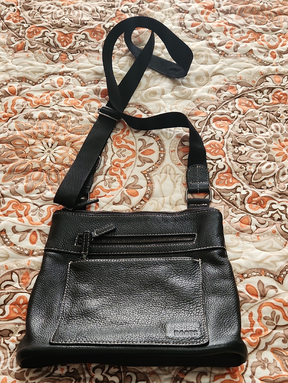 Roots Black Leather Crossbody Bag